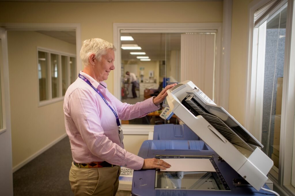 Why Businesses in Abu Dhabi Choose Printer Rental Over Purchase